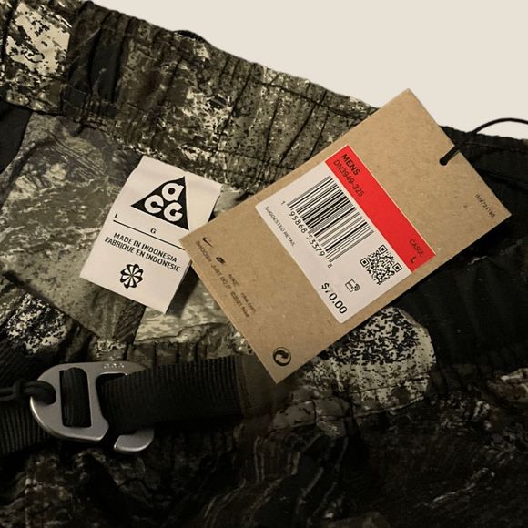 Nike ACG Trail Print Shorts "Snowgrass" Size Large - Picture 4 of 5